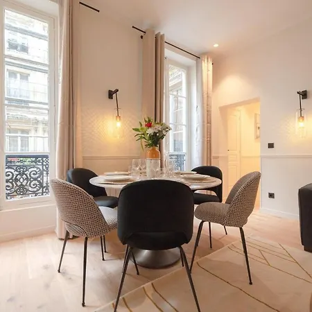 Appartamento Luxury 3 Bedrooms Flat - Grands Boulevards Parigi